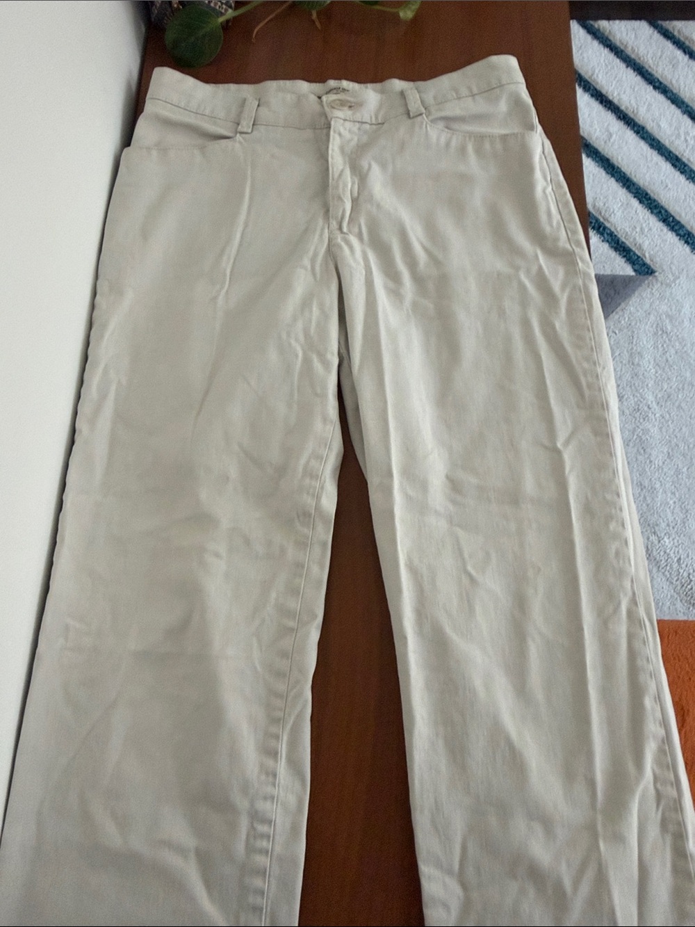 Lee Straight-Leg Pants in Light Beige